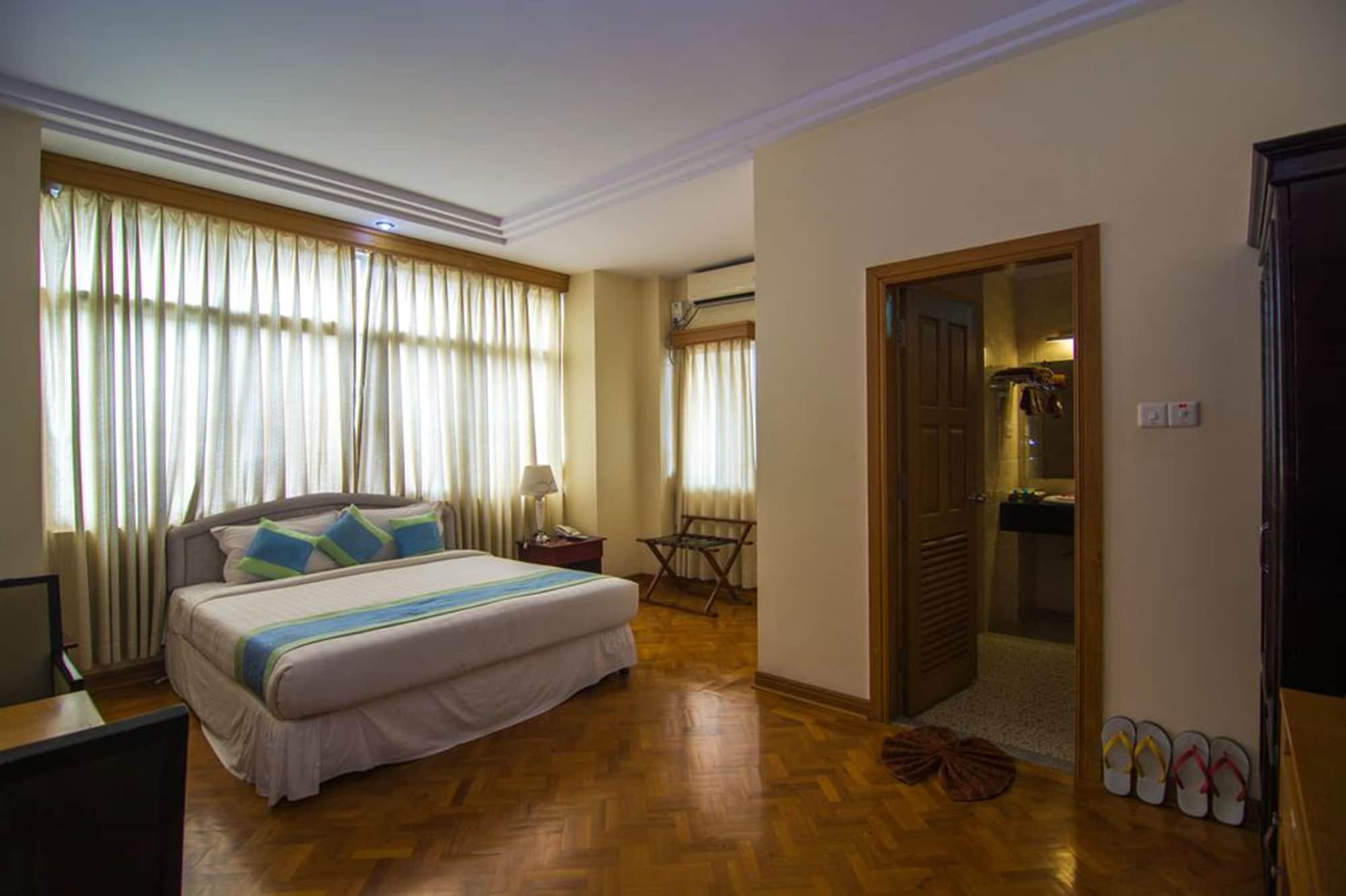 Royal Inlay Hotel Nyaung Shwe Eksteriør bilde