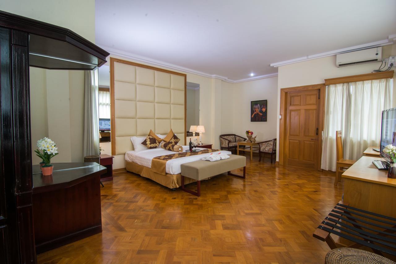 Royal Inlay Hotel Nyaung Shwe Eksteriør bilde