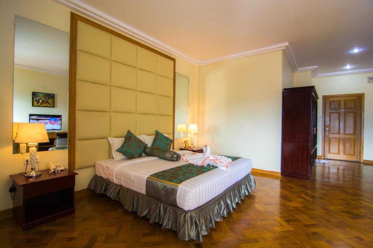 Royal Inlay Hotel Nyaung Shwe Eksteriør bilde